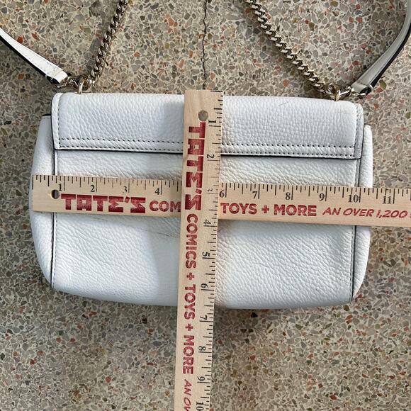 Kate Spade New York White Pebbled Leather Chain Crossbody Shoulder Bag - Picture 4 of 16